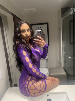 Alina2wet11_escort_image