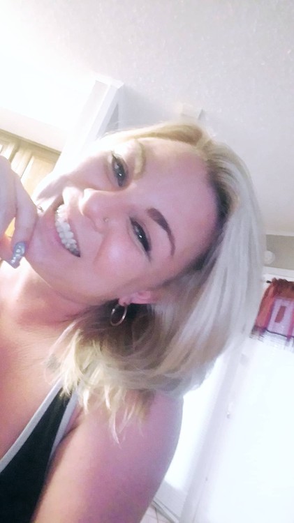 JewelsJae_escort_image