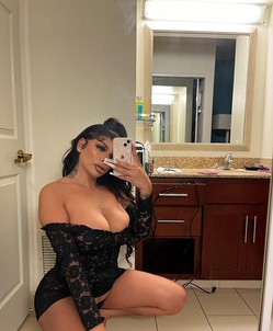 TheDollParis_escort_image