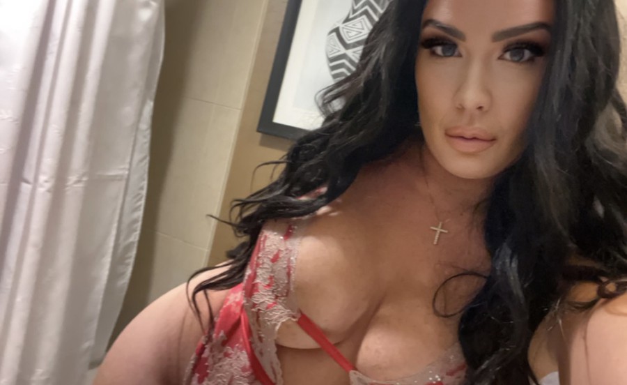 VipEmilyBrooks_escort_image