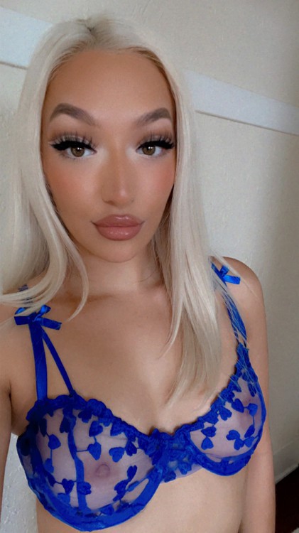 LeylaEvans_escort_image