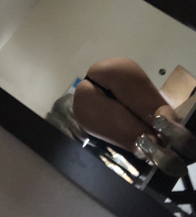 VipEmilyBrooks_escort_image