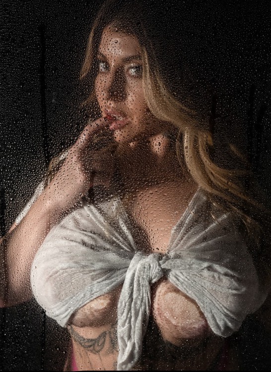 HaylieSky_escort_image