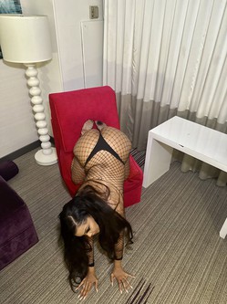 MsMilaniVegas_escort_image