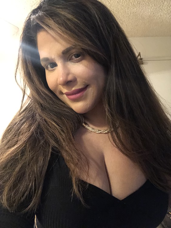 LauralondonVIP_escort_image