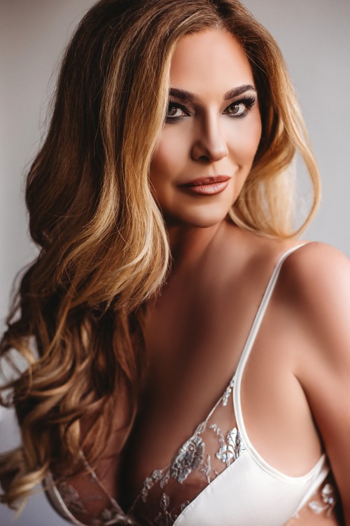 LoveDaniLane_escort_image