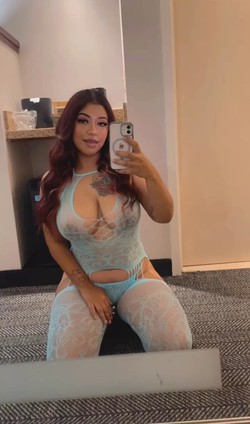 ValerieDeviine_escort_image