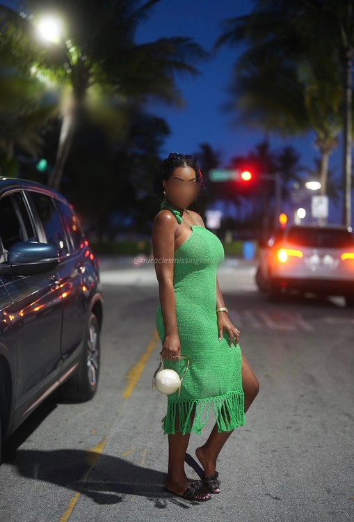 SensualSky_escort_image