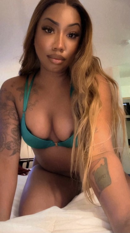 Image - 1 of alesianoel