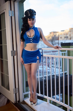 Image - 1 of LydiaLavelle