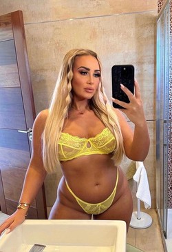 Image - 2 of AliceSexy